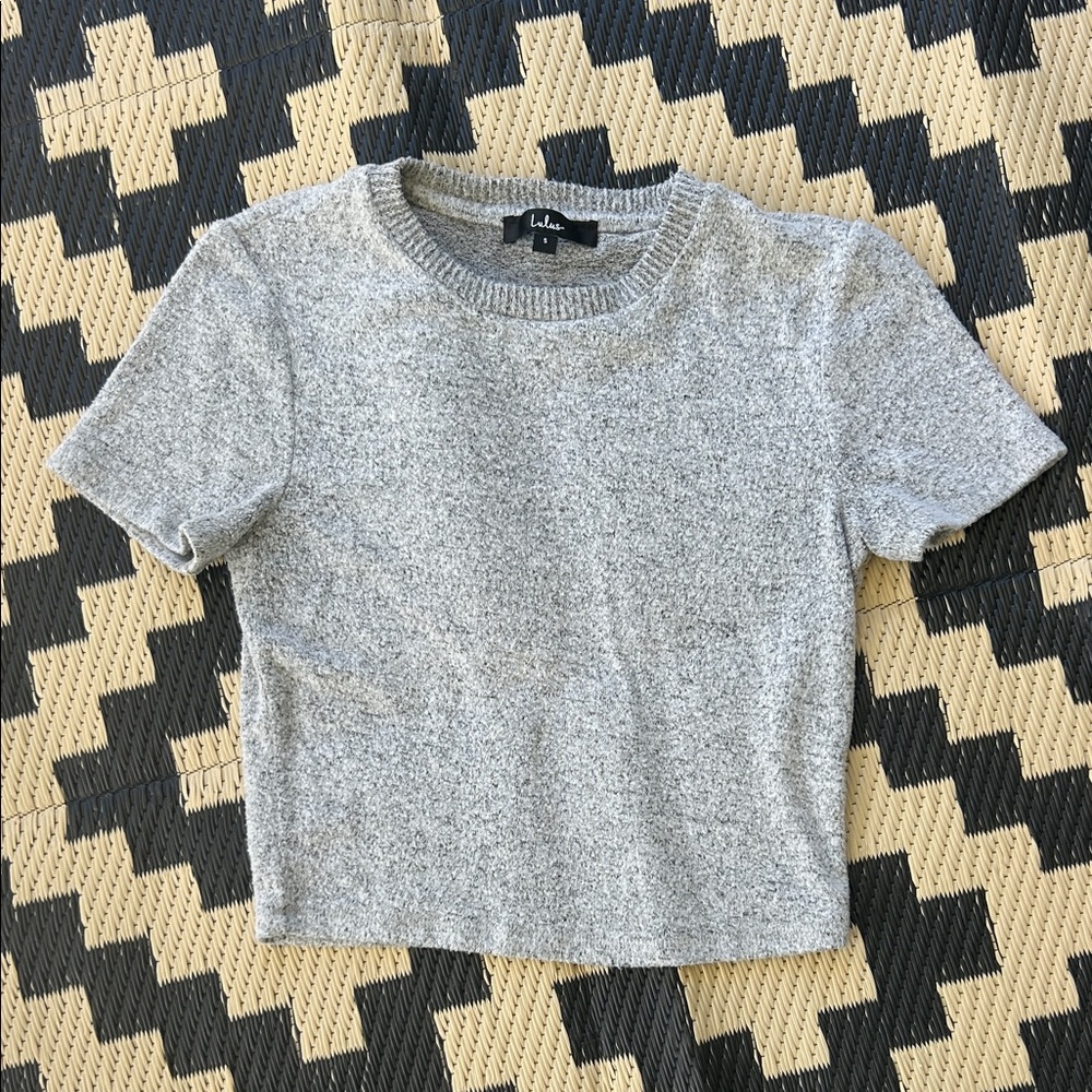 Lulu's Heather Gray Short Sleeve Super Soft Crop Tee